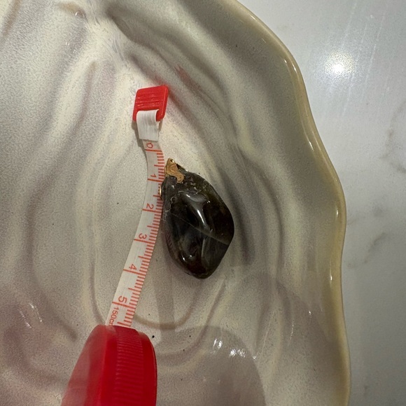 HAIDA GWAII AGATE PENDANT - Picture 6 of 6